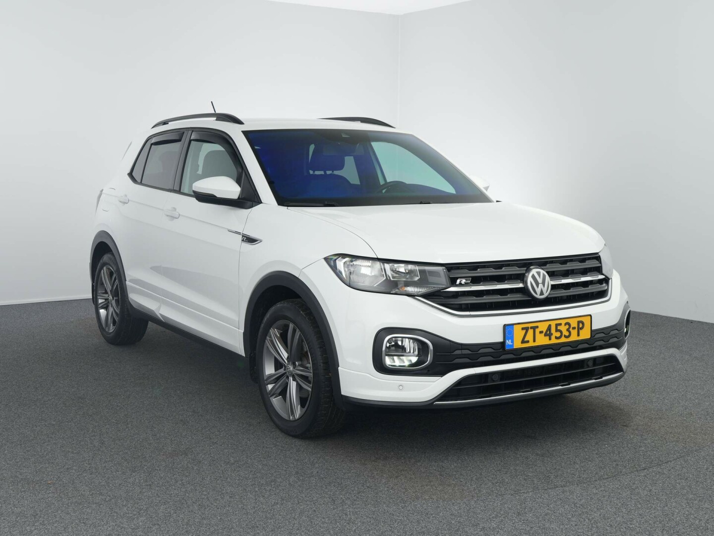 Volkswagen-T-Cross-8