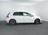 Volkswagen-Golf-13