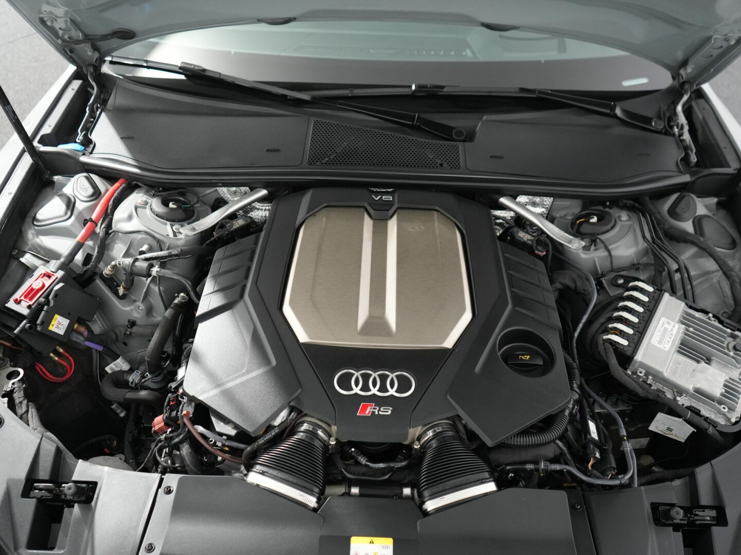 Audi-A6-33